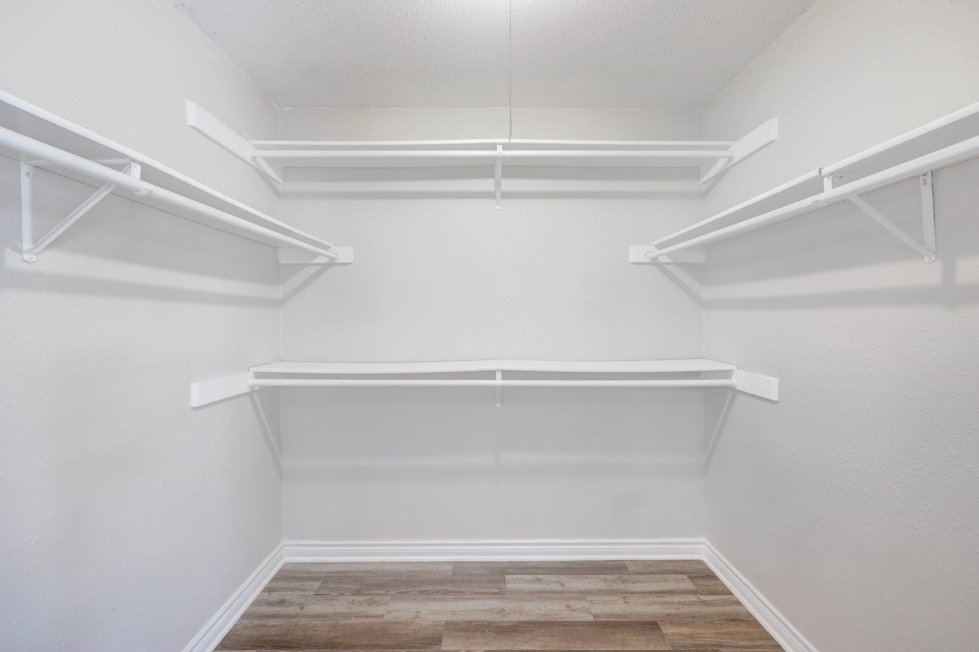 200 Woodmont Dr, Georgetown, TX 78628