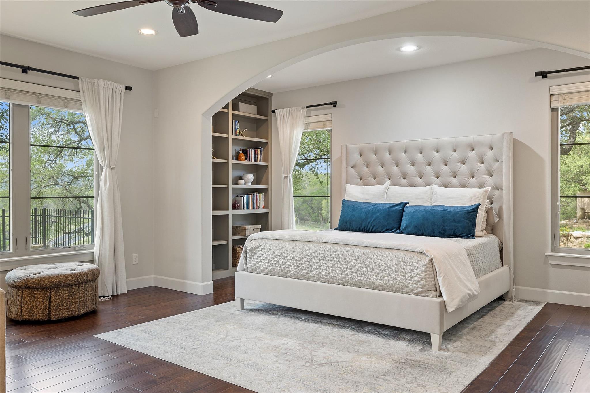 2413 Arion Cir, Austin, TX 78730