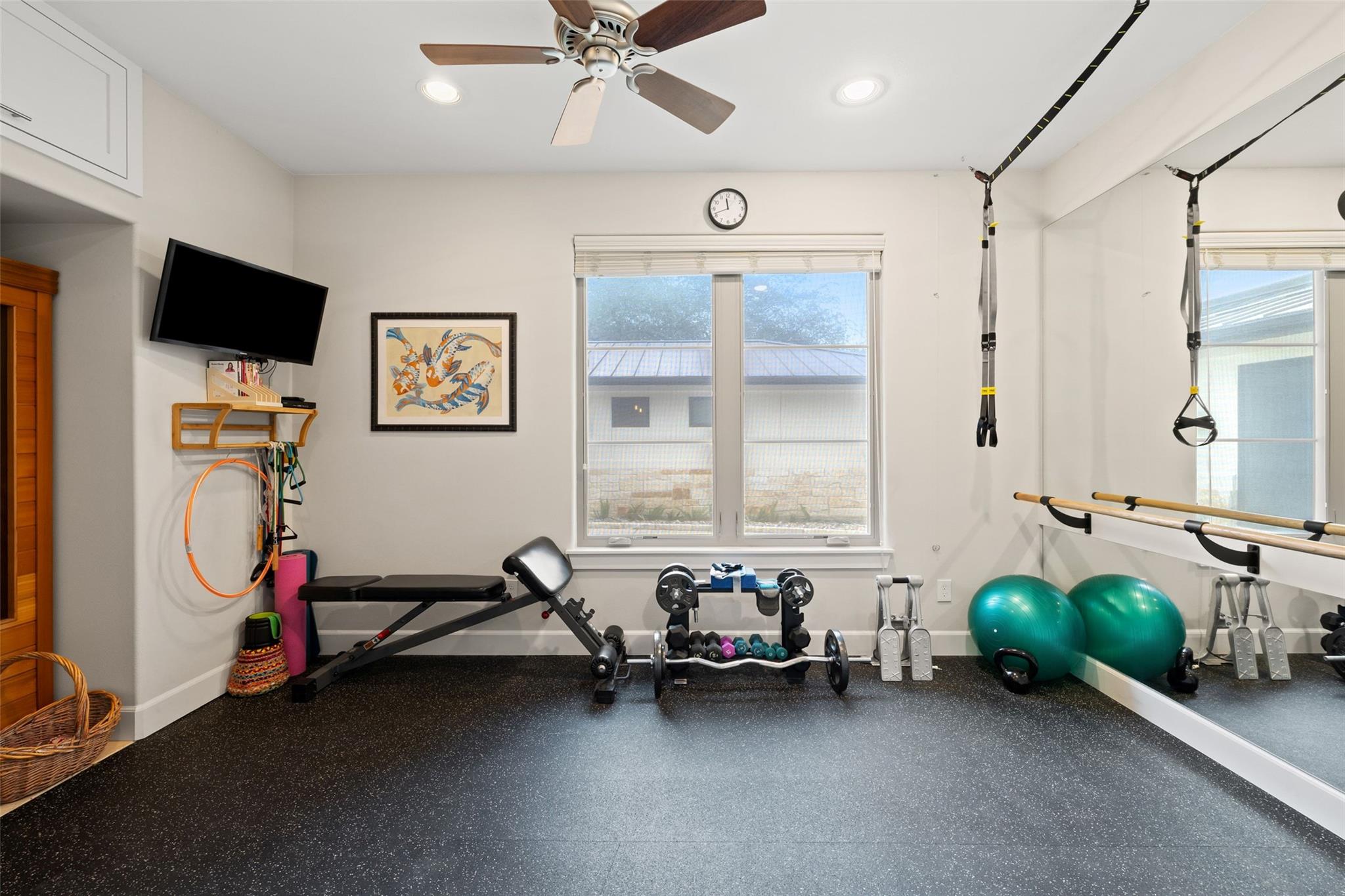 2413 Arion Cir, Austin, TX 78730