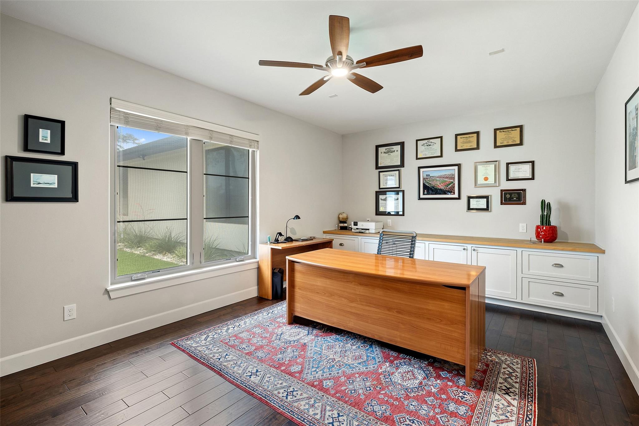 2413 Arion Cir, Austin, TX 78730