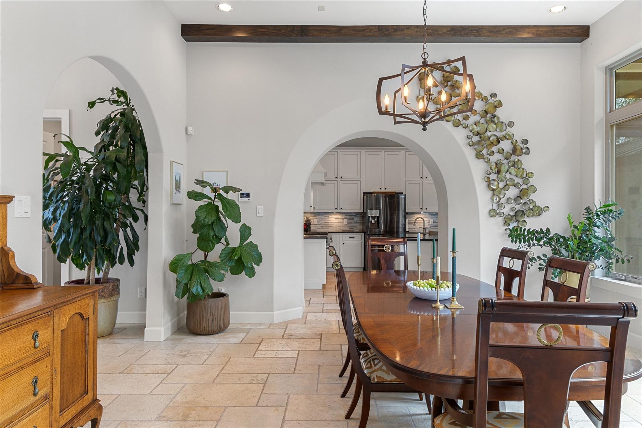 2413 Arion Cir, Austin, TX 78730