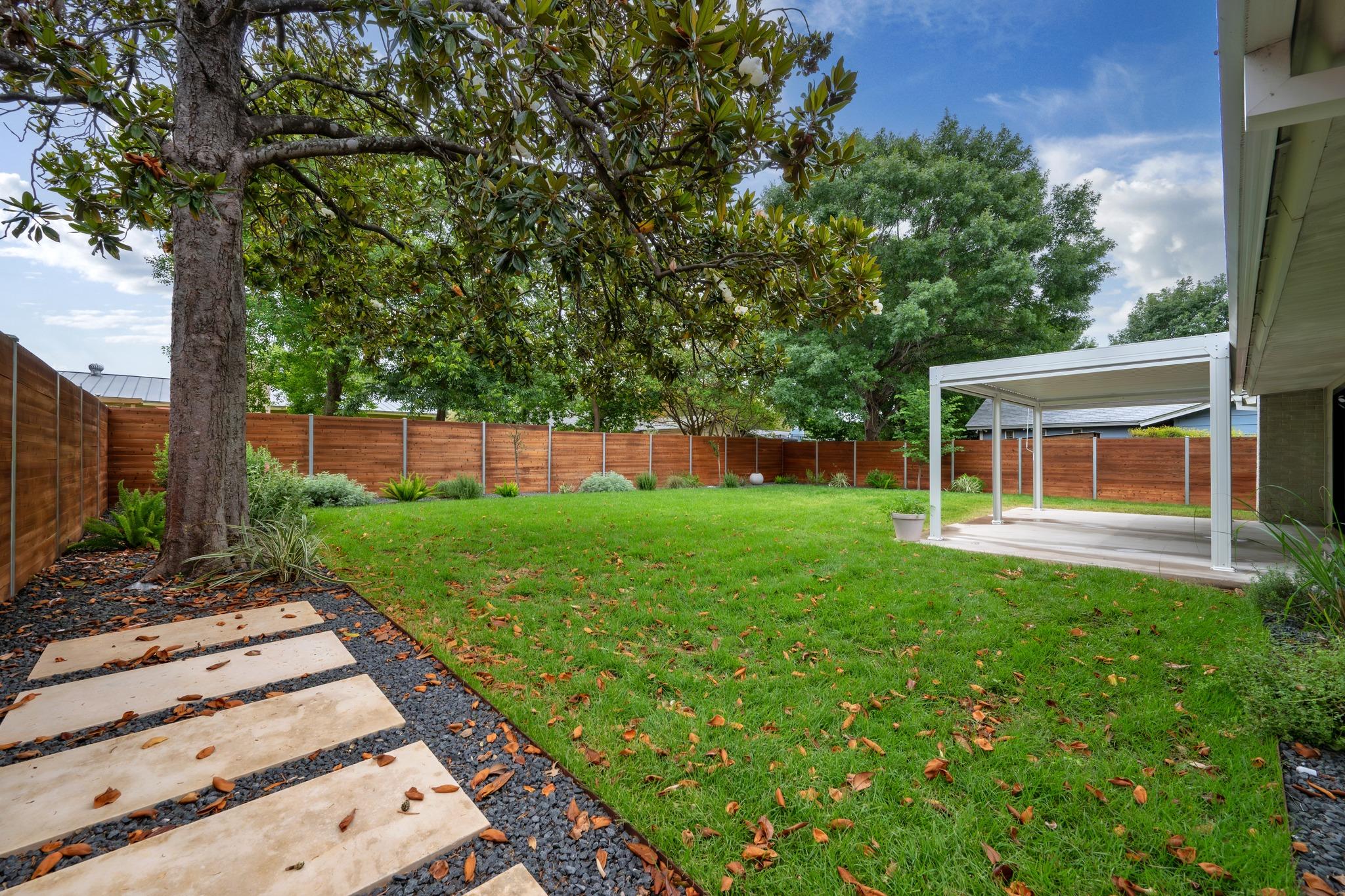 8503 Daleview Dr, Austin, TX 78757