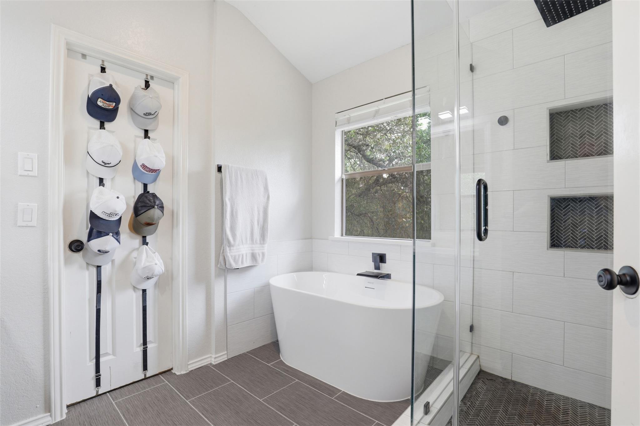 501 Kingfisher Creek Dr, Austin, TX 78748