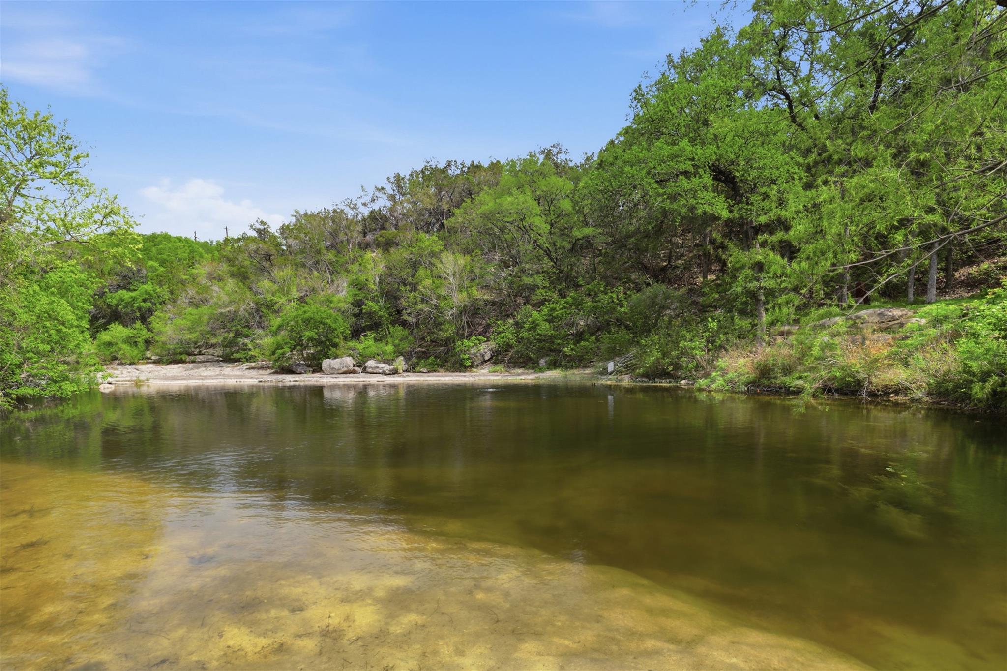 501 Kingfisher Creek Dr, Austin, TX 78748