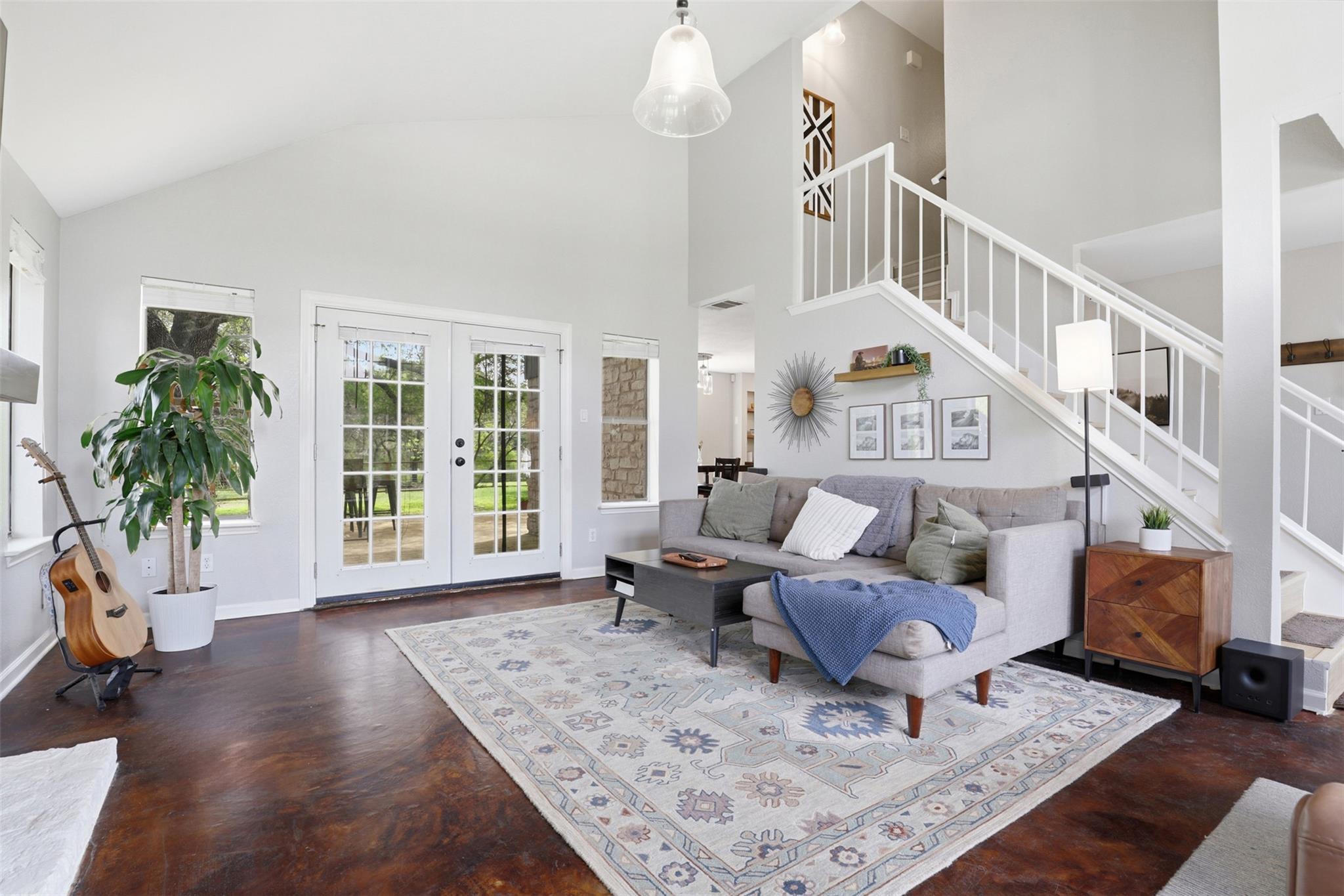 501 Kingfisher Creek Dr, Austin, TX 78748