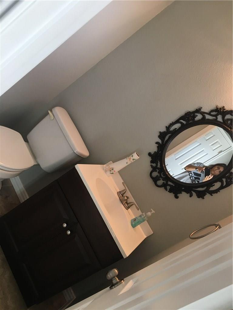 312 Estate Dr, Hutto, TX 78634