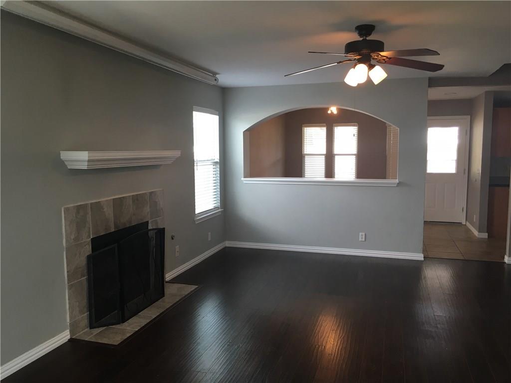 312 Estate Dr, Hutto, TX 78634