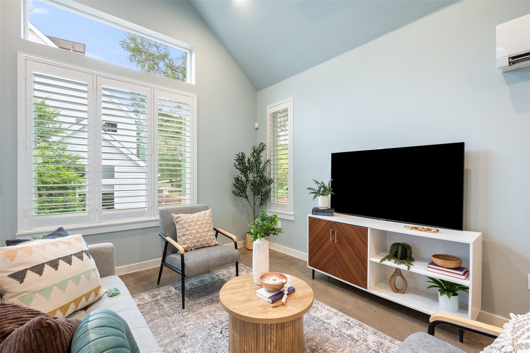 1909 E M Franklin Ave, Austin, TX 78723