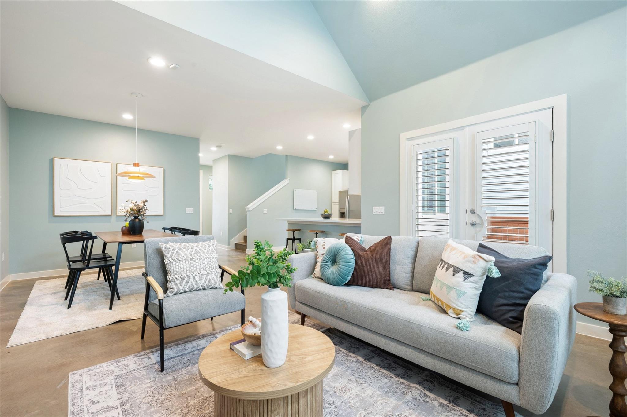 1909 E M Franklin Ave, Austin, TX 78723