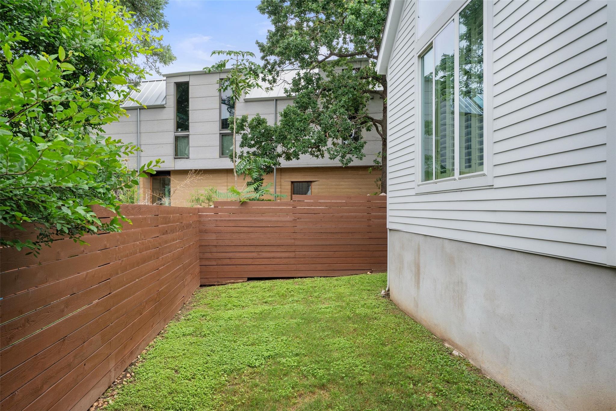 1909 E M Franklin Ave, Austin, TX 78723