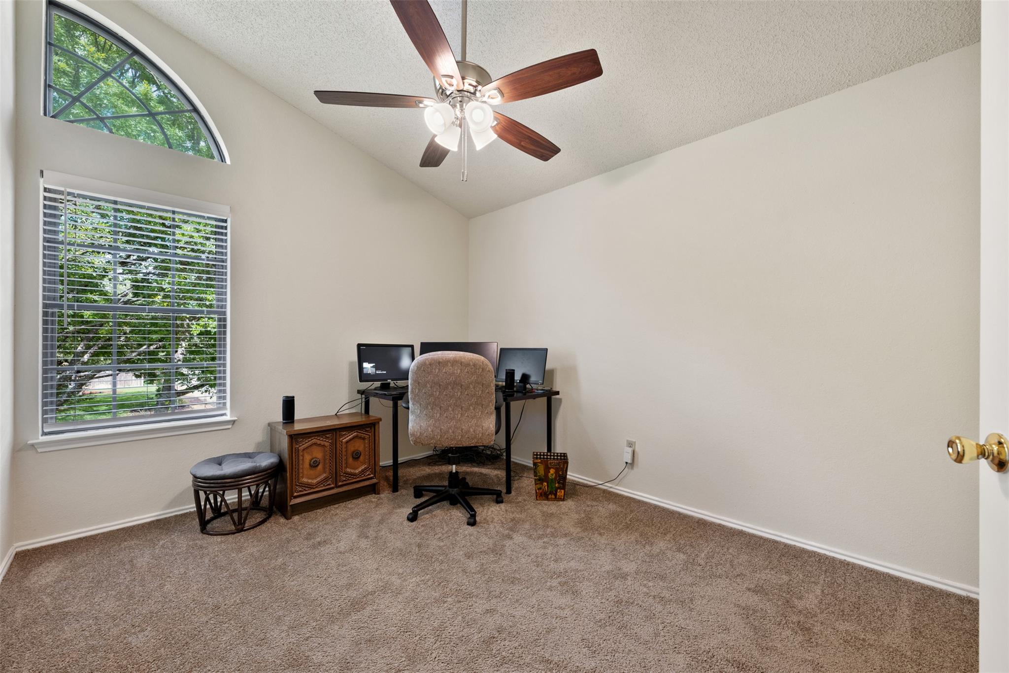 1807 Blackjack Dr, Round Rock, TX 78681