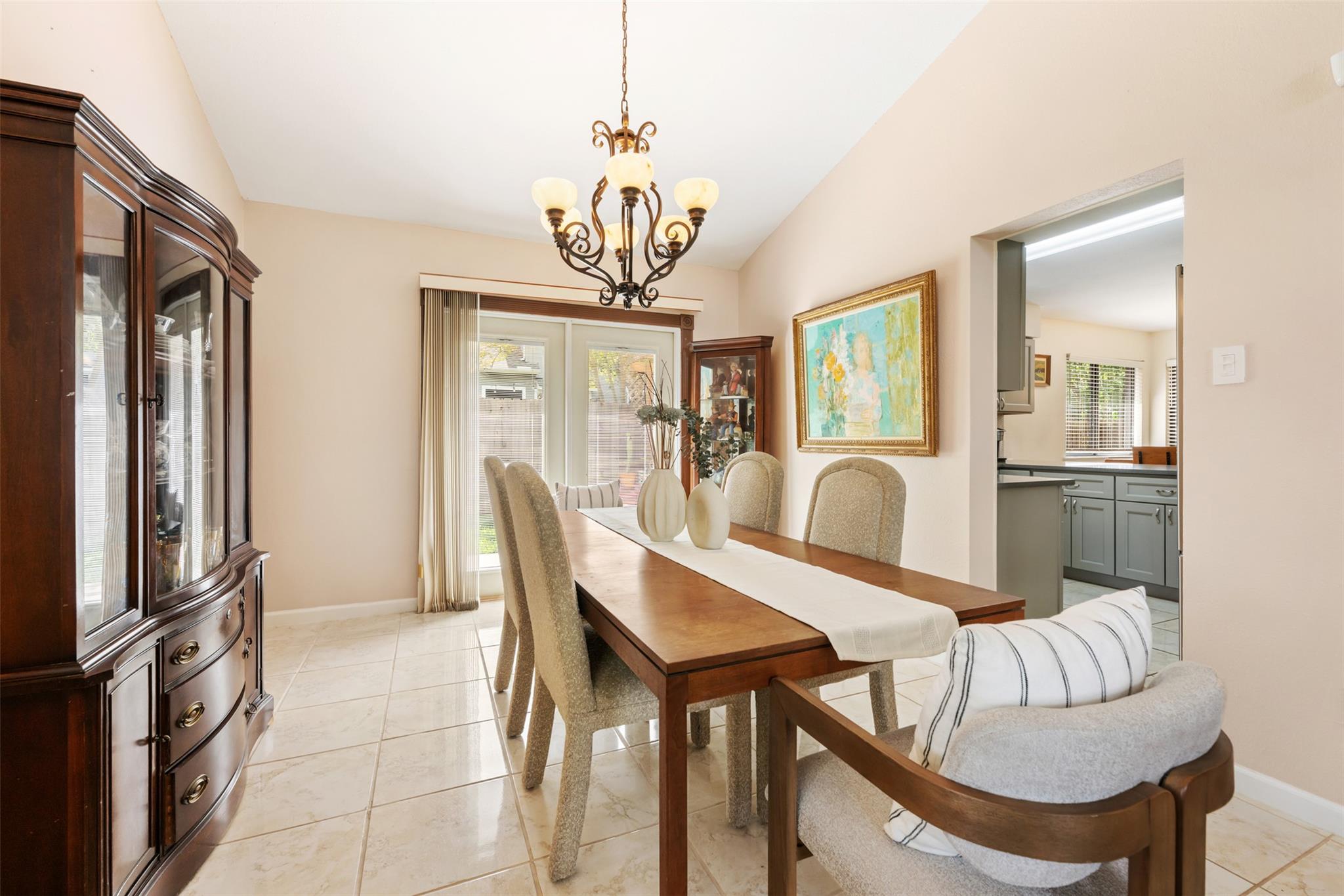 1807 Blackjack Dr, Round Rock, TX 78681