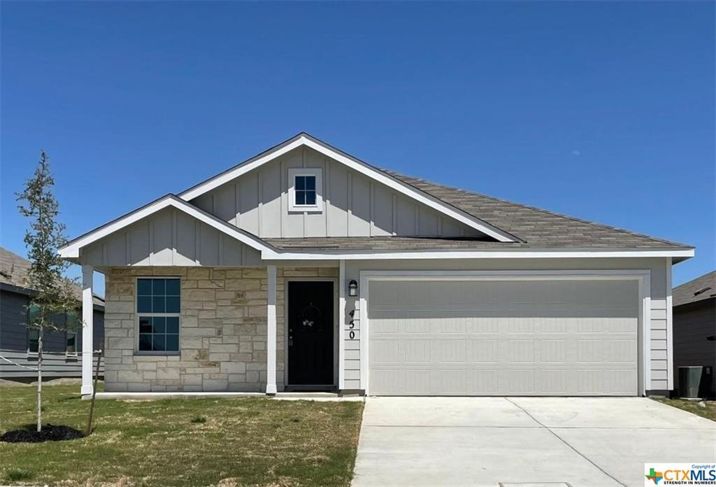 450 Blue Stem Rd, New Braunfels, TX 78130