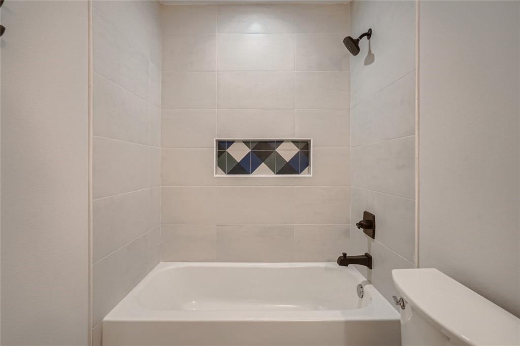6204 Shadow Valley Dr # B, Austin, TX 78731