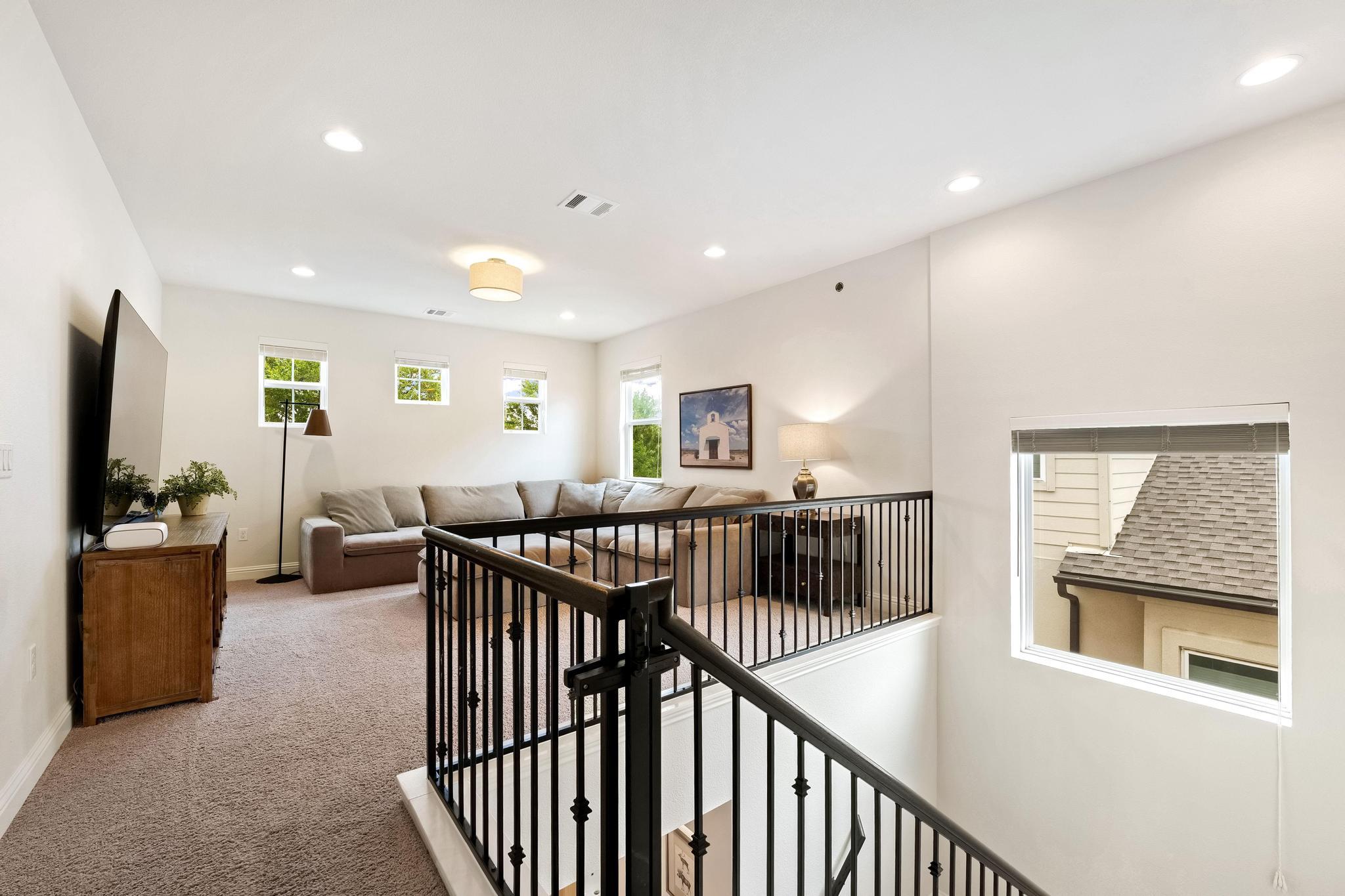 12528 Cardinal Flower Dr, Austin, TX 78739