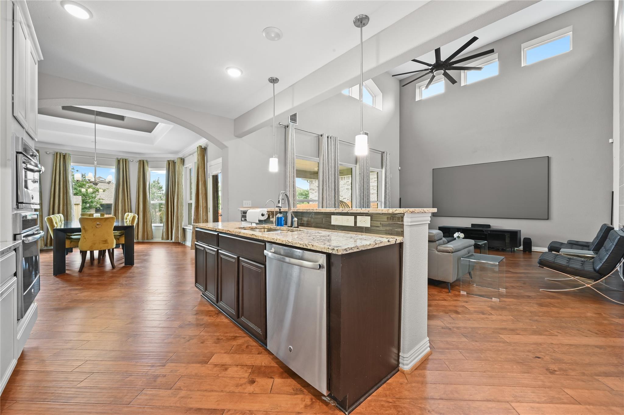 311 Tangerine Dr, Buda, TX 78610