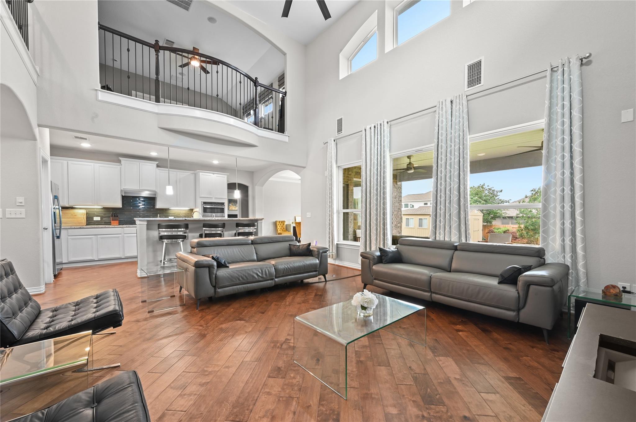 311 Tangerine Dr, Buda, TX 78610
