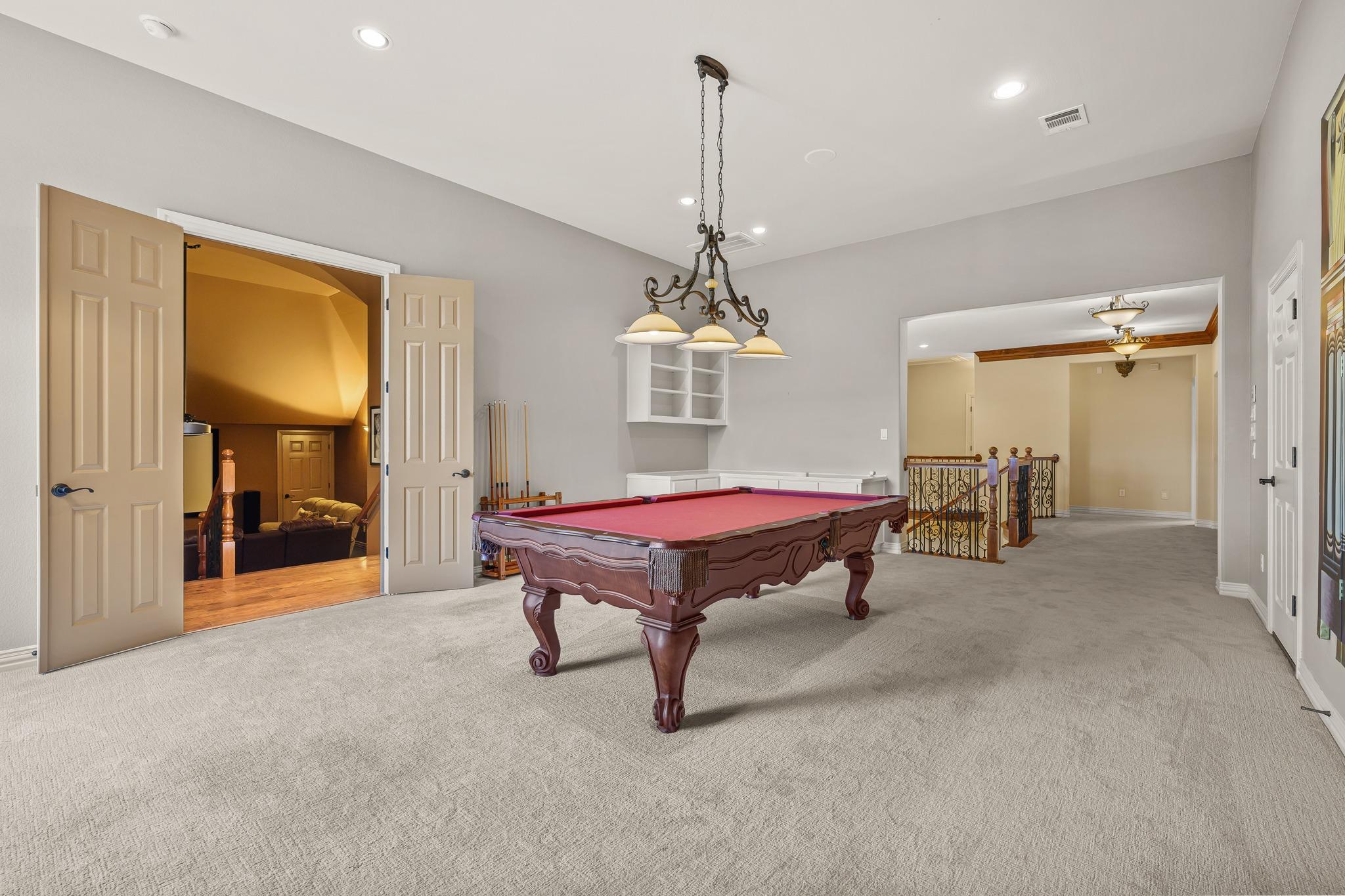 4008 Sugarloaf Dr, Austin, TX 78738