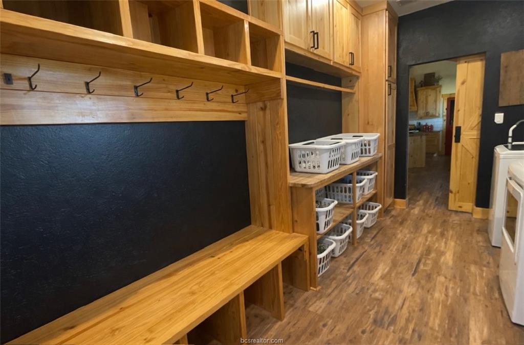 13541 E US Hwy 79 (+/-29 acres), Gause, TX 77857