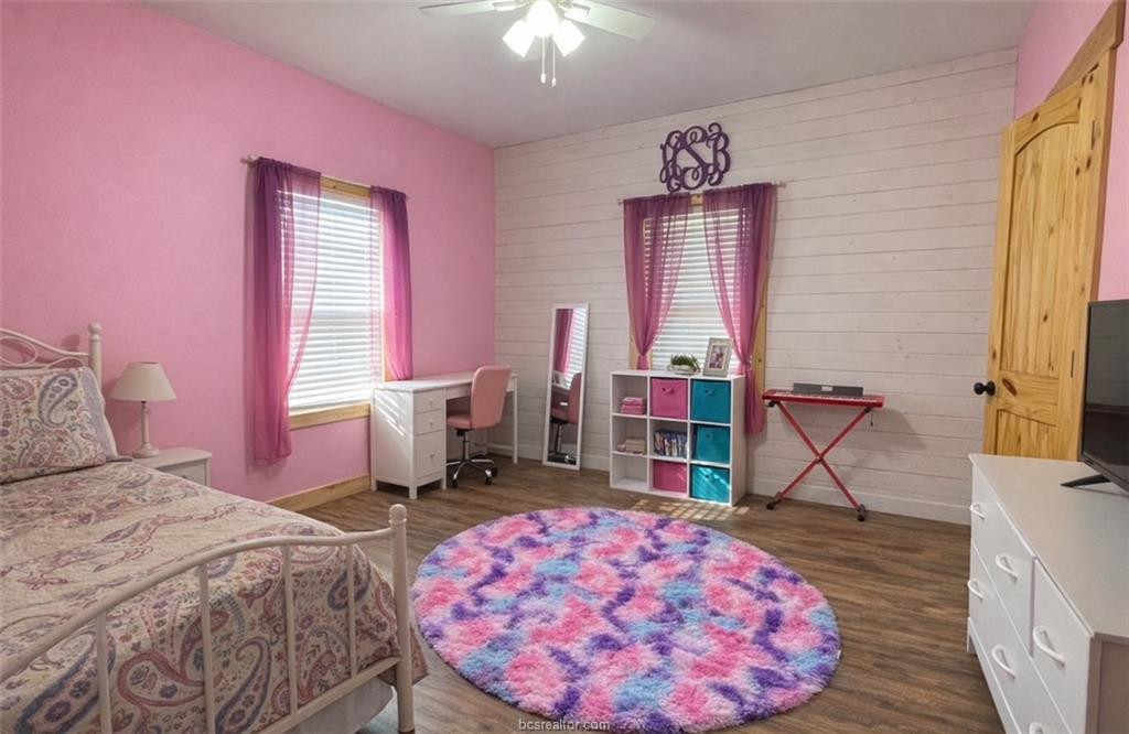 13541 E US Hwy 79 (+/-29 acres), Gause, TX 77857