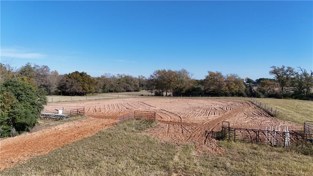 13541 E US Hwy 79 (+/-29 acres), Gause, TX 77857