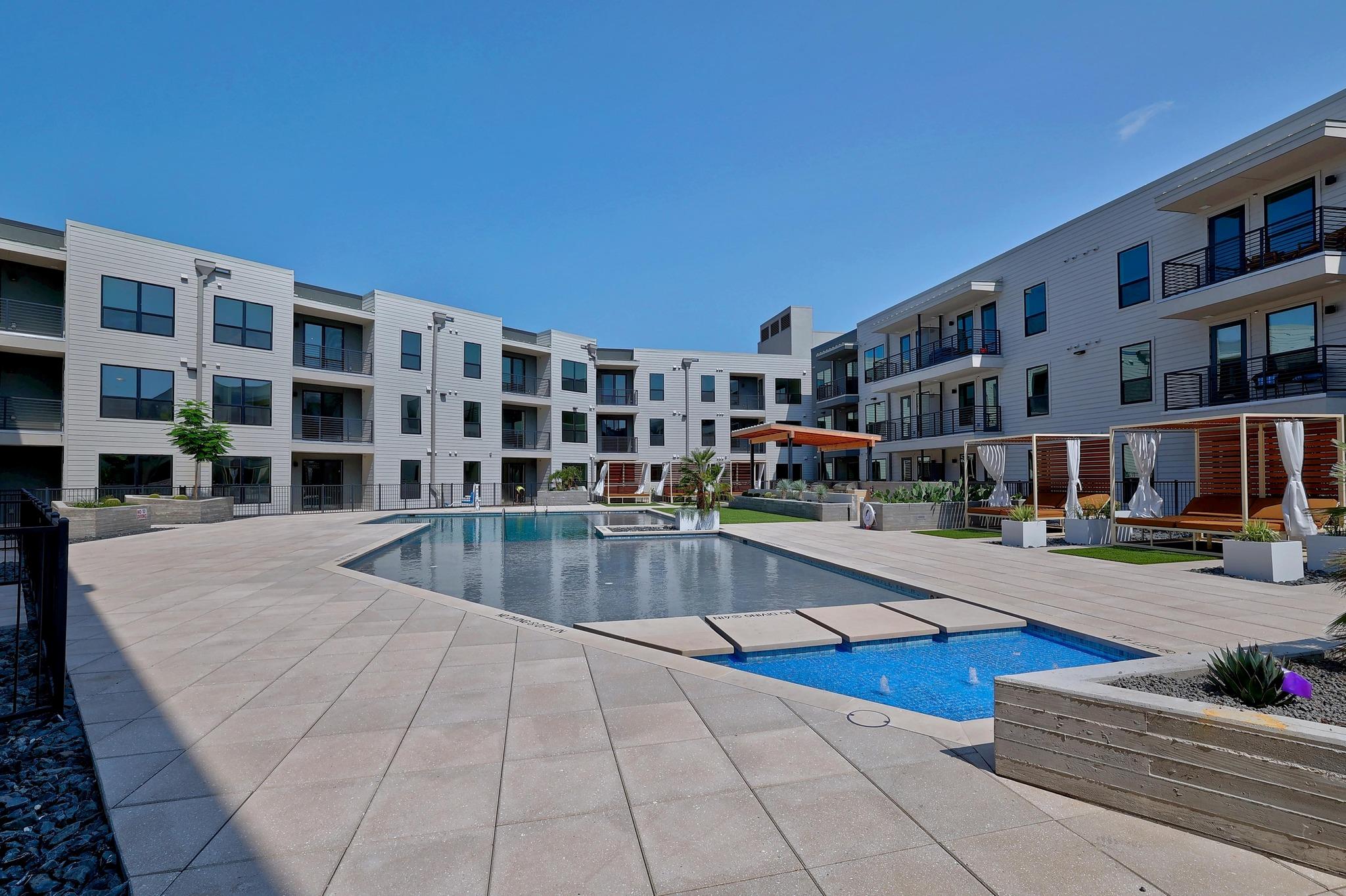 1701 Simond Ave # 215, Austin, TX 78723