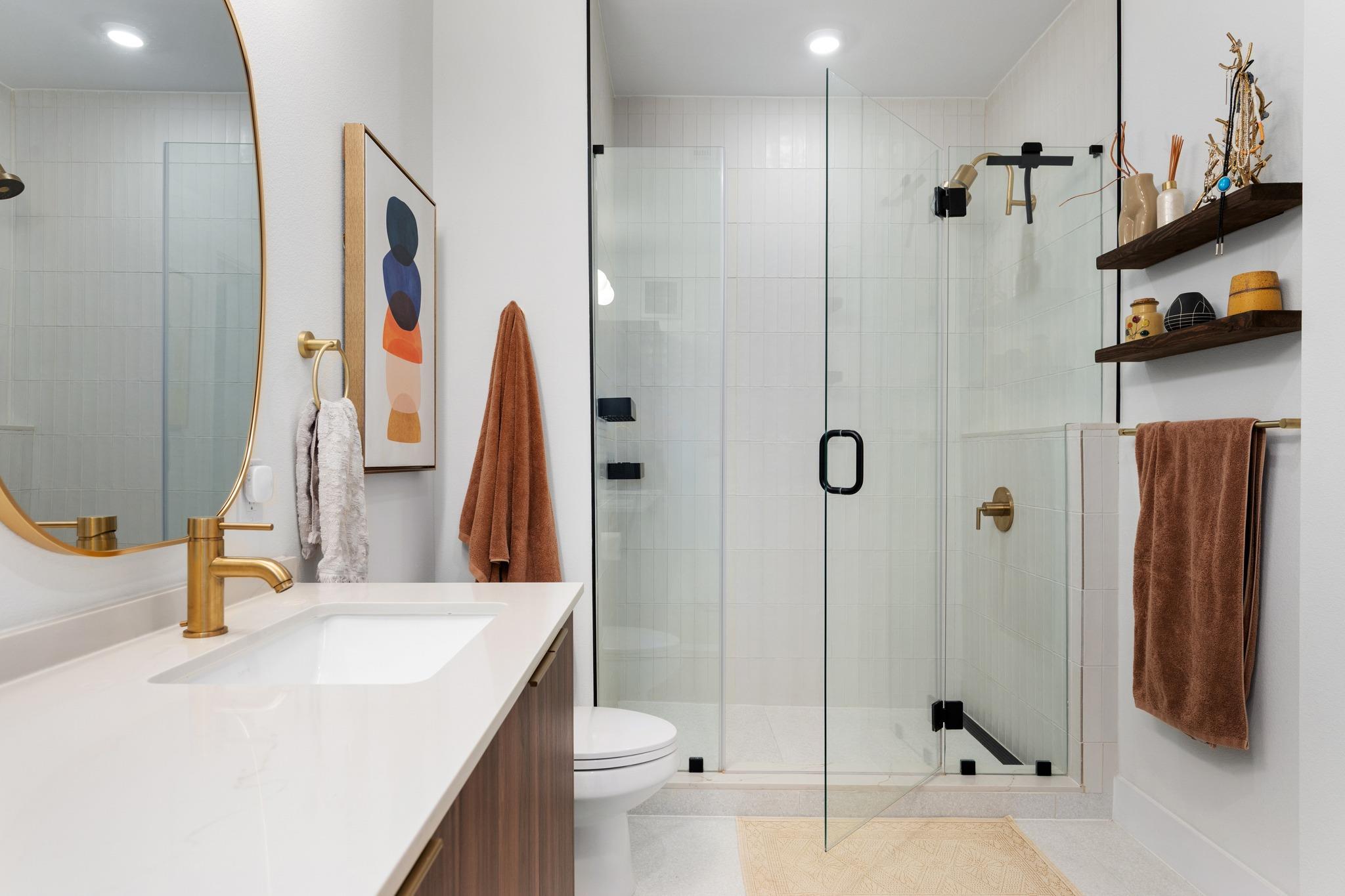 1701 Simond Ave # 215, Austin, TX 78723