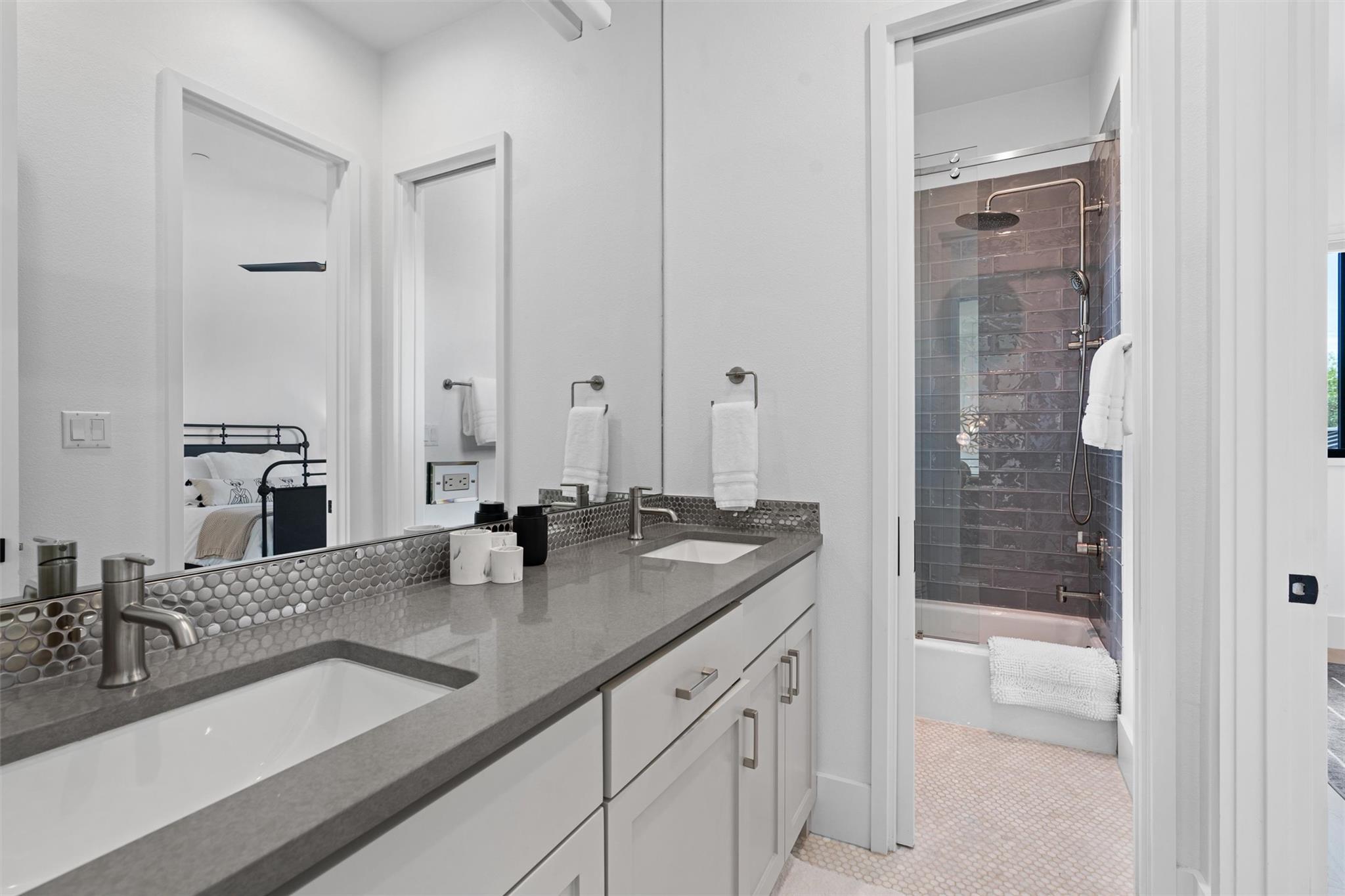 1500 The High Rd, Austin, TX 78746