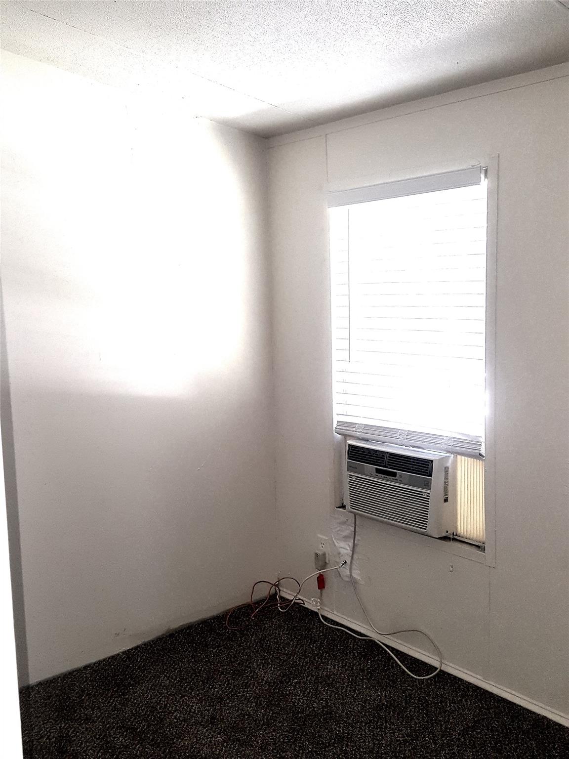 7113 Comstock Cv Cv # Rt side, Lago Vista, TX 78645