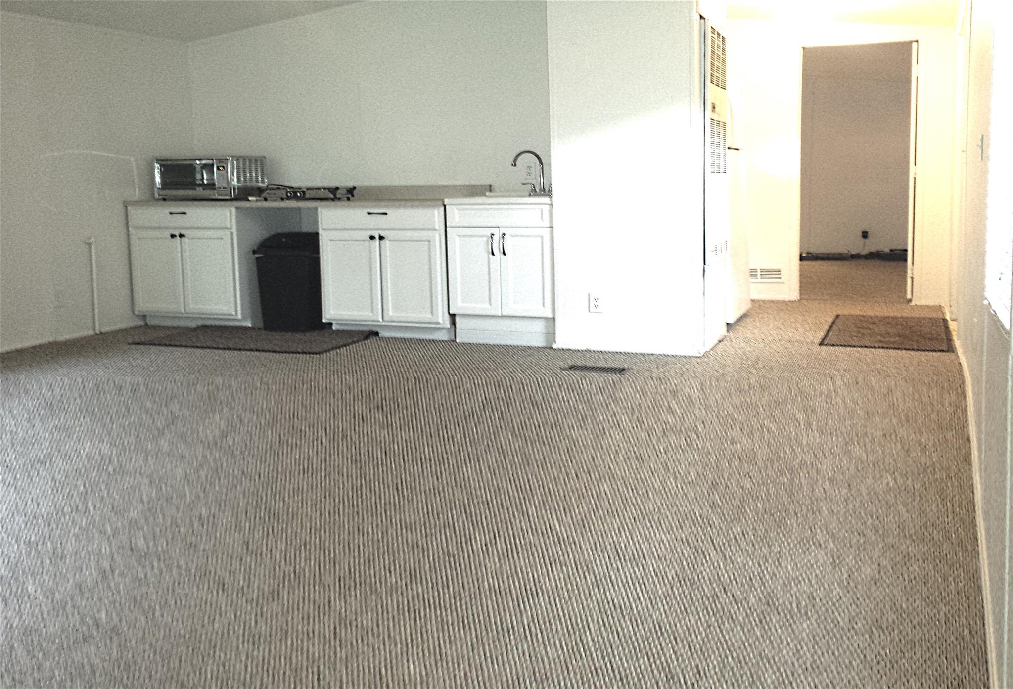 7113 Comstock Cv Cv # Rt side, Lago Vista, TX 78645