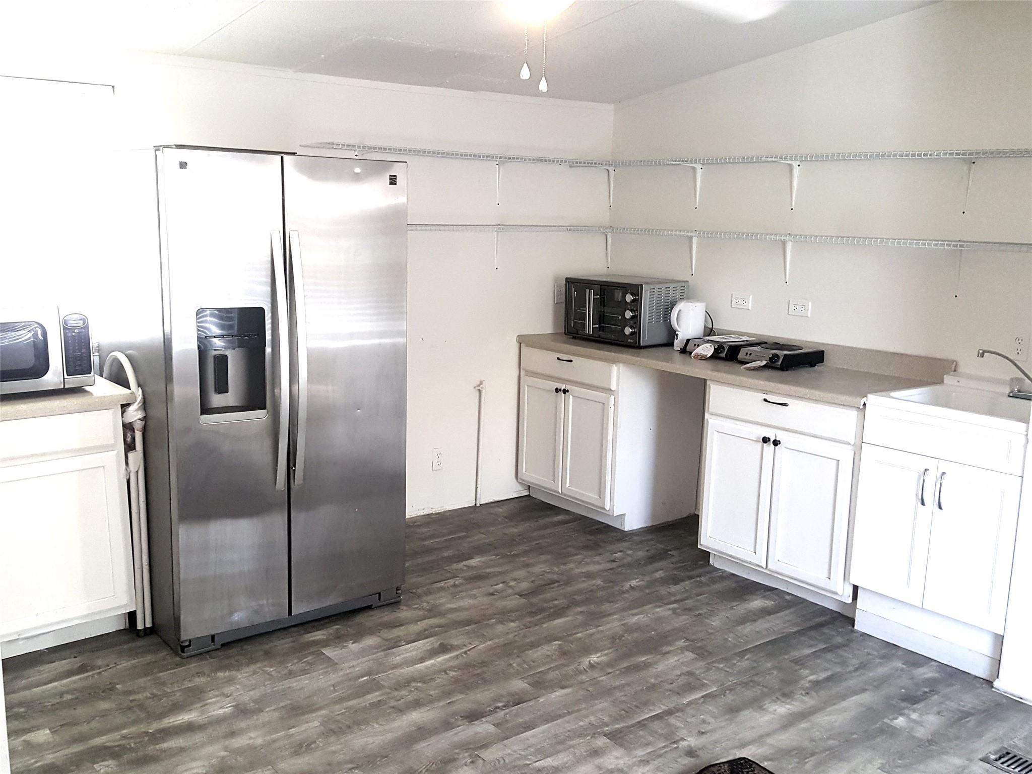 7113 Comstock Cv Cv # Rt side, Lago Vista, TX 78645