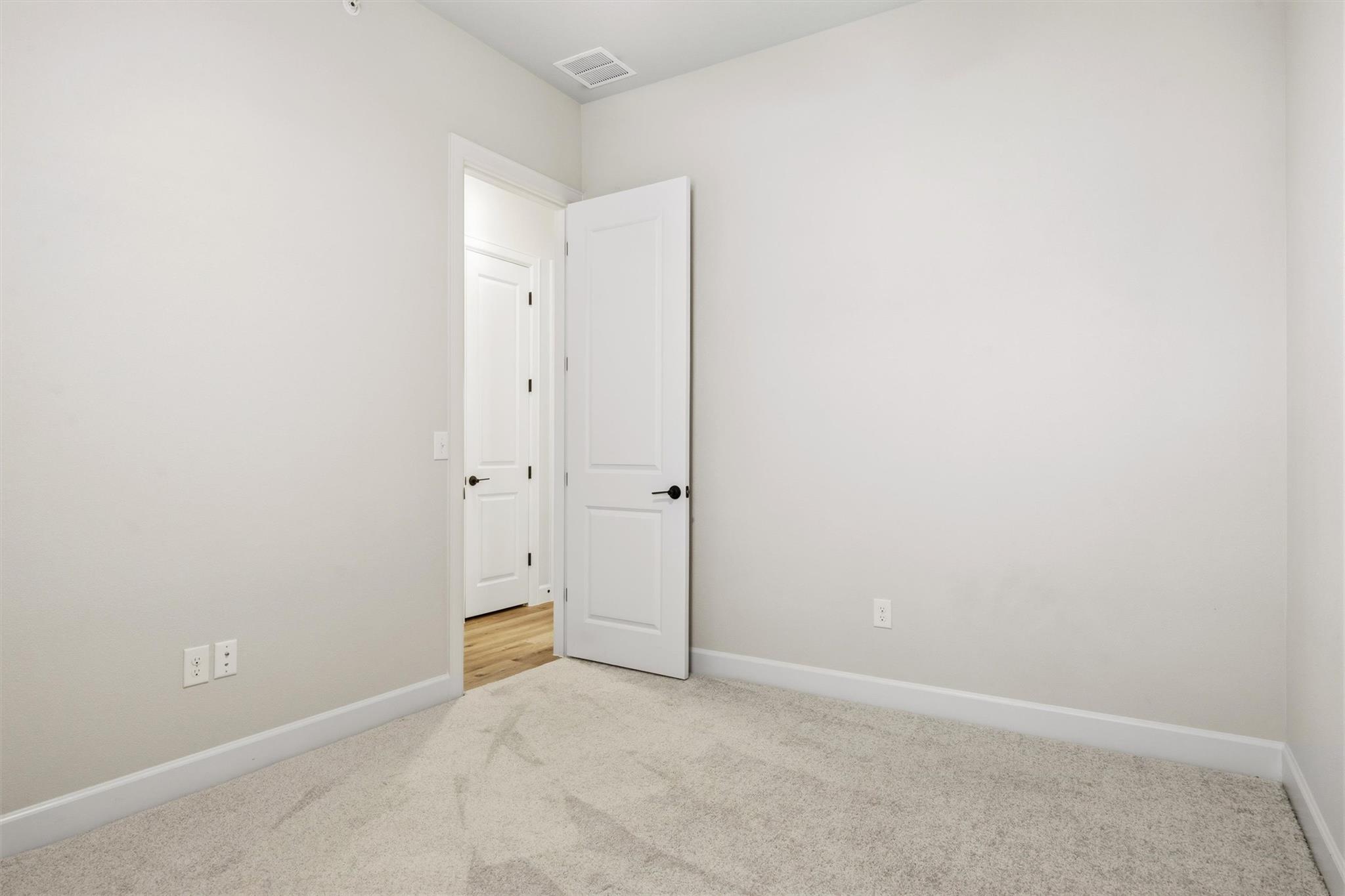 4704 Eberly St, Austin, TX 78723