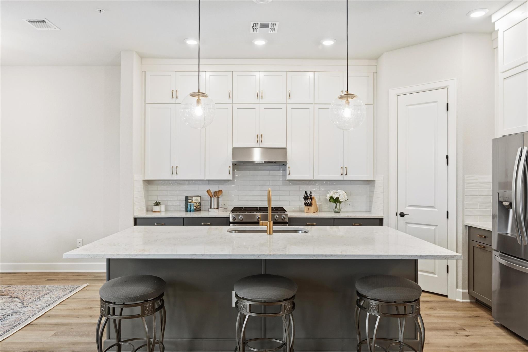 4704 Eberly St, Austin, TX 78723