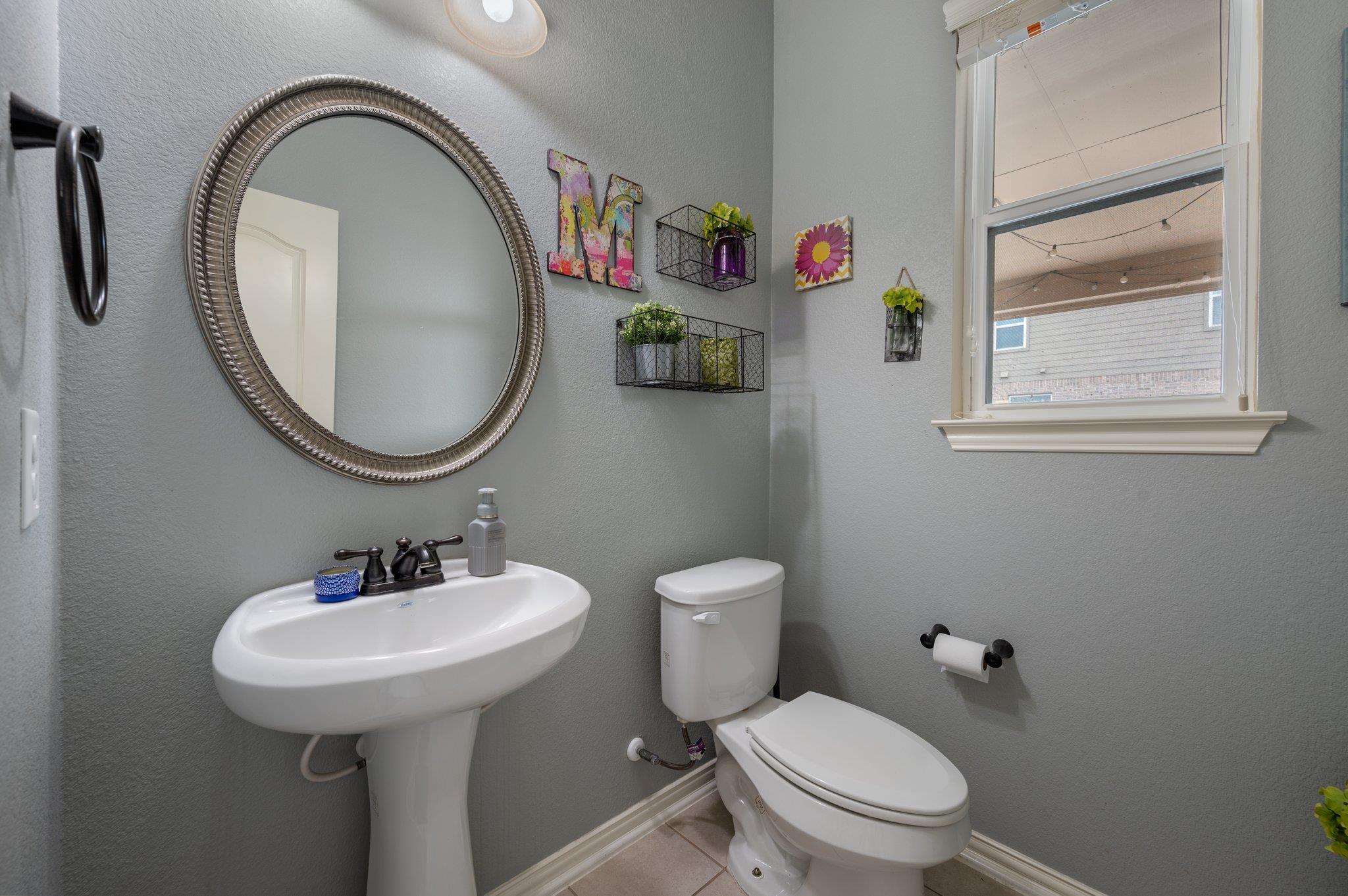 108 Peggy Dr, Liberty Hill, TX 78642