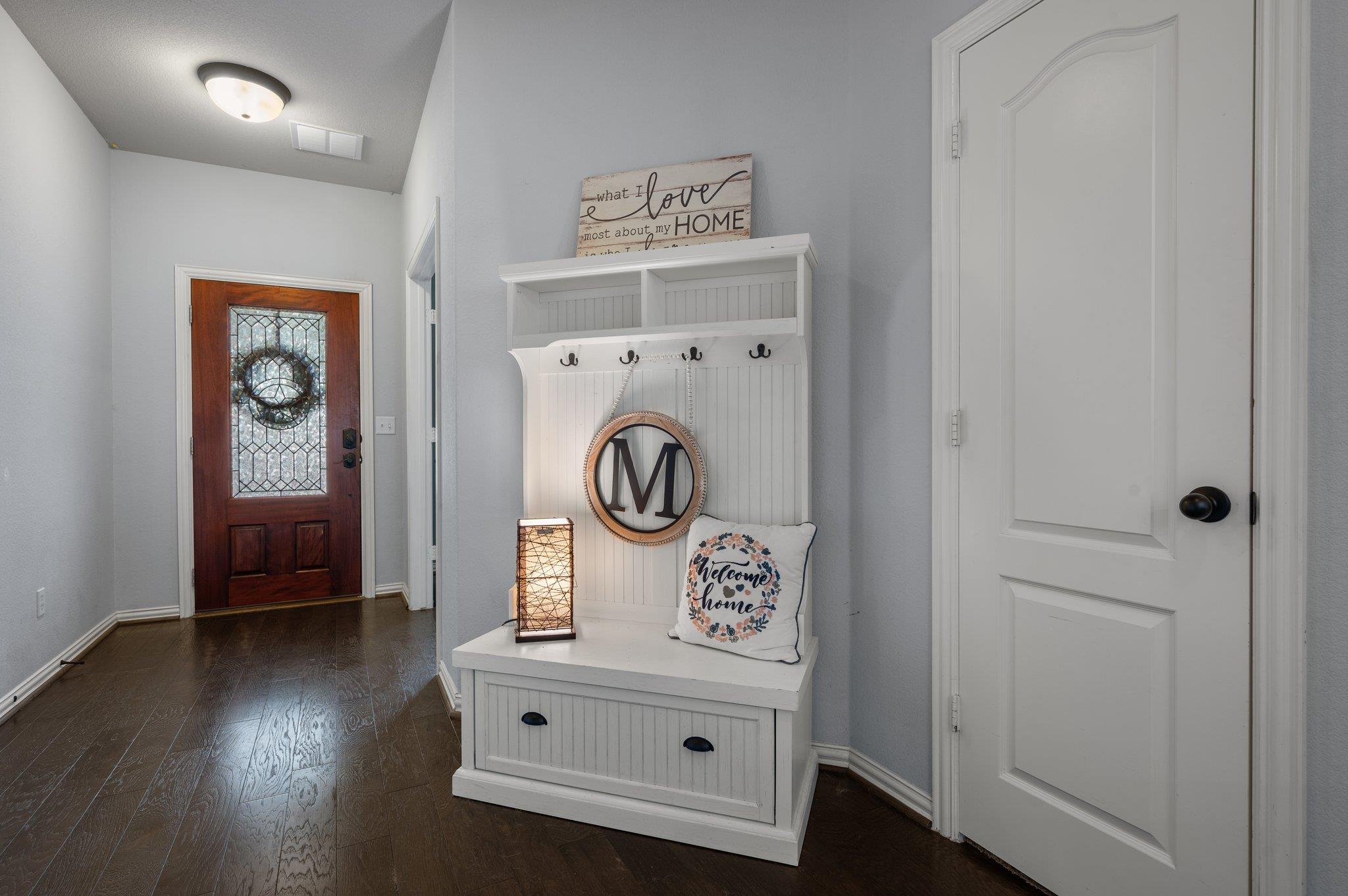 108 Peggy Dr, Liberty Hill, TX 78642