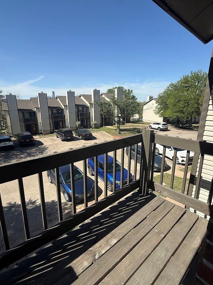 1818 River Crossing Cir # D, Austin, TX 78741