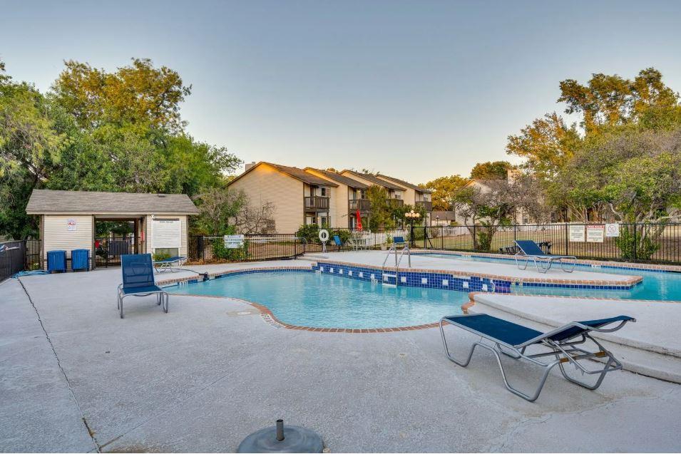 1818 River Crossing Cir # D, Austin, TX 78741