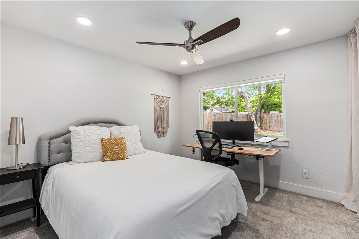 2108 Deadwood Dr, Austin, TX 78744