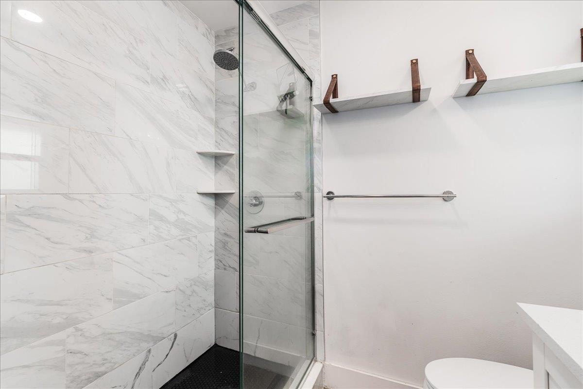 2108 Deadwood Dr, Austin, TX 78744