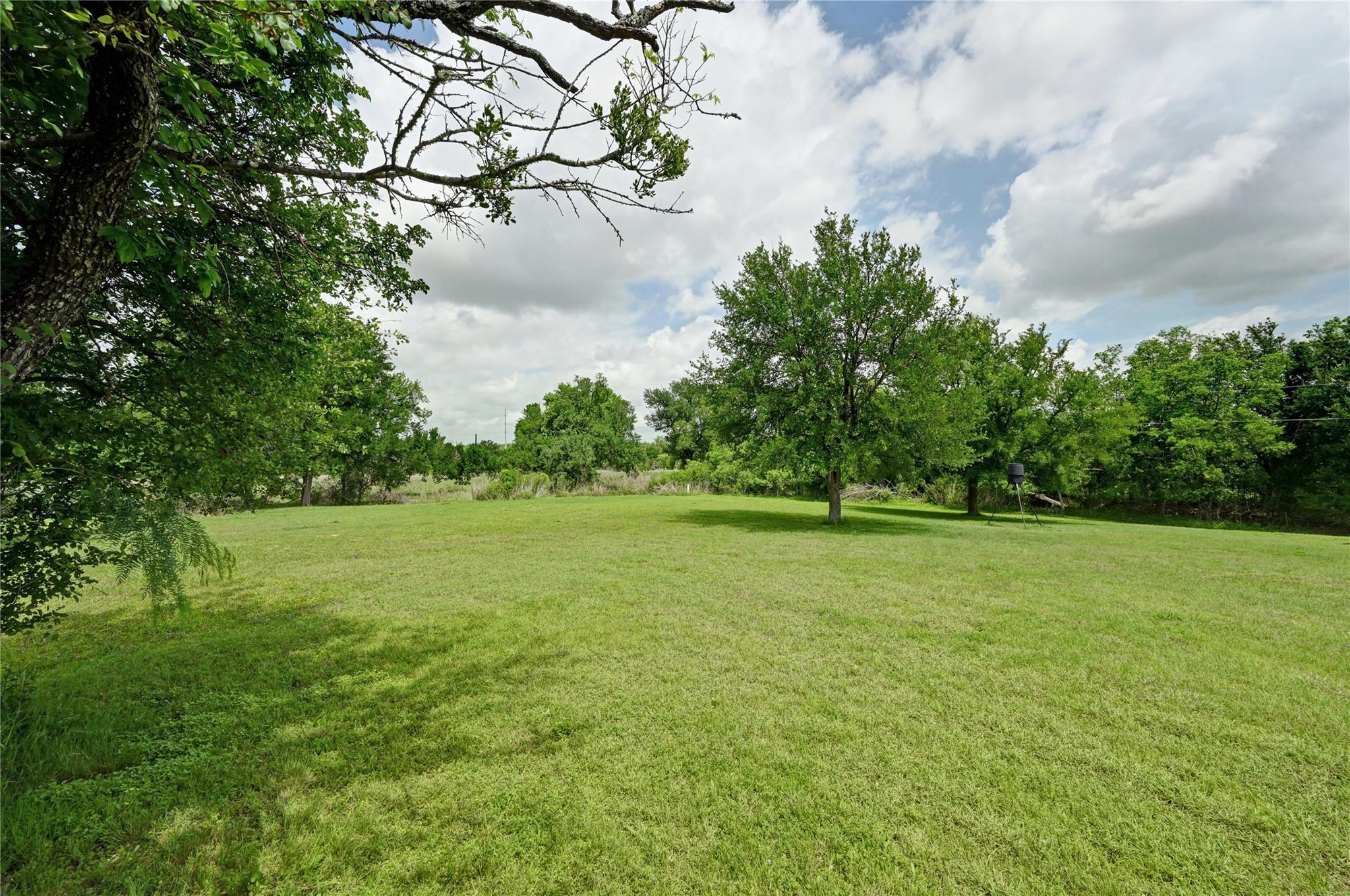 1700 Tanner Loop, Taylor, TX 76574
