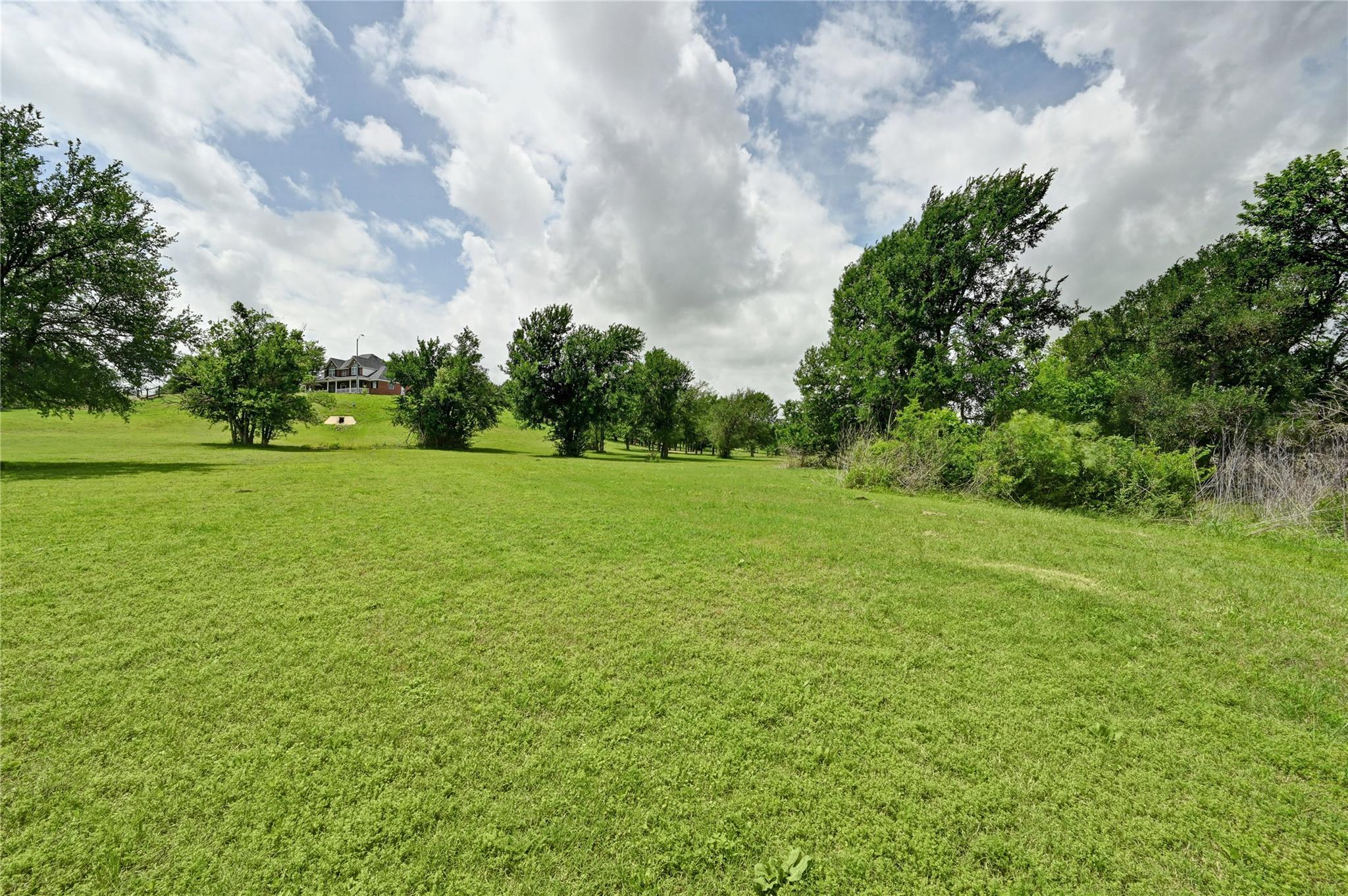 1700 Tanner Loop, Taylor, TX 76574