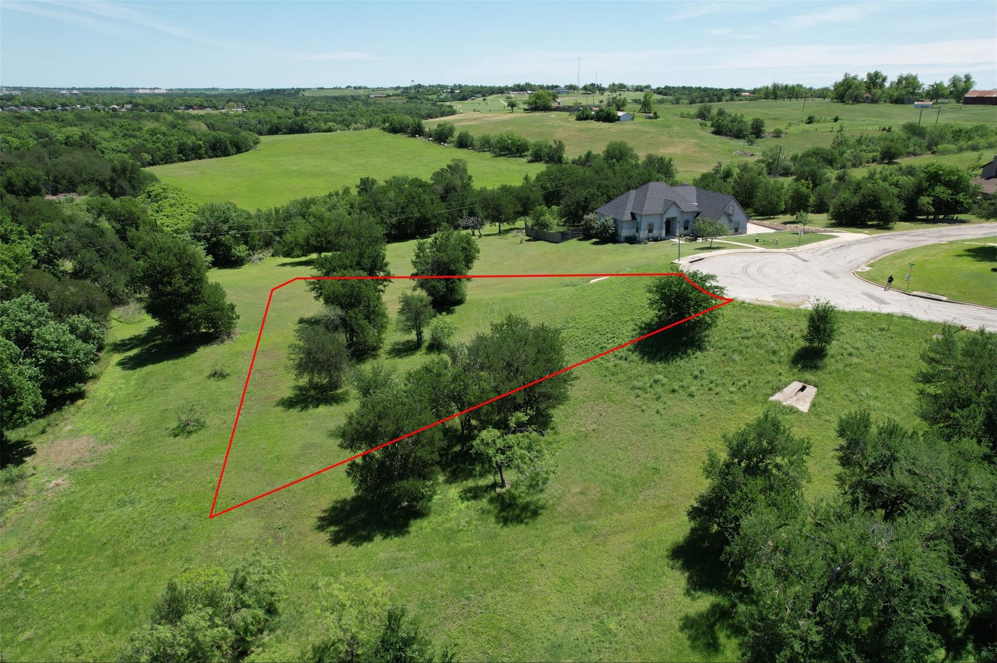 1700 Tanner Loop, Taylor, TX 76574