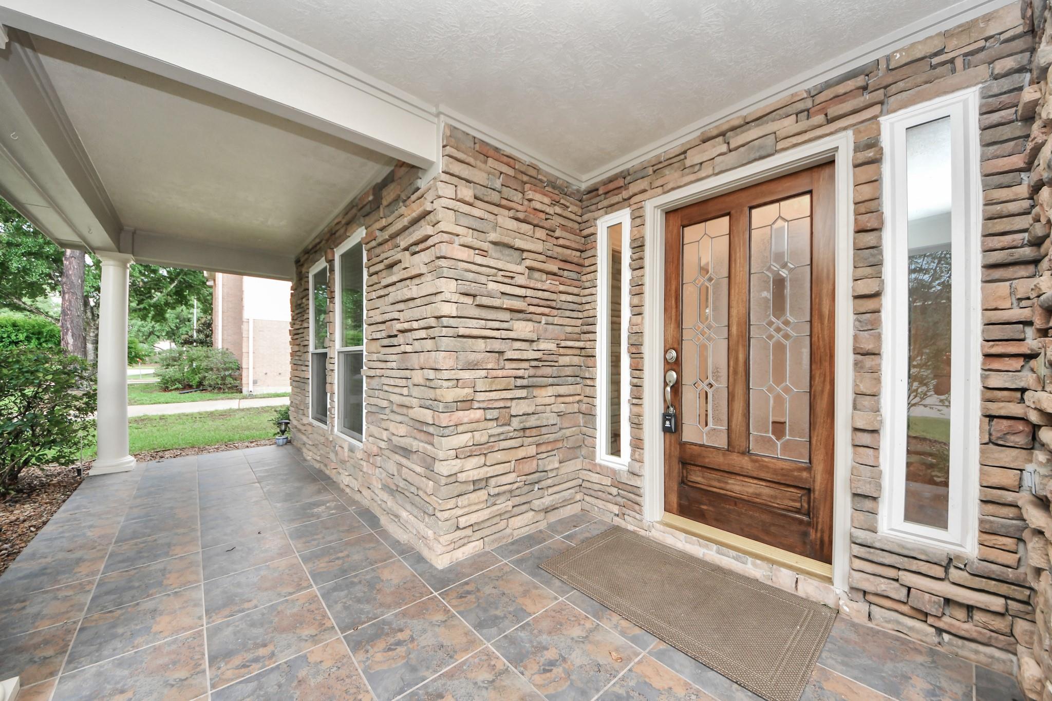 5622 Pinaster Pointe Ln, Spring, TX 77379