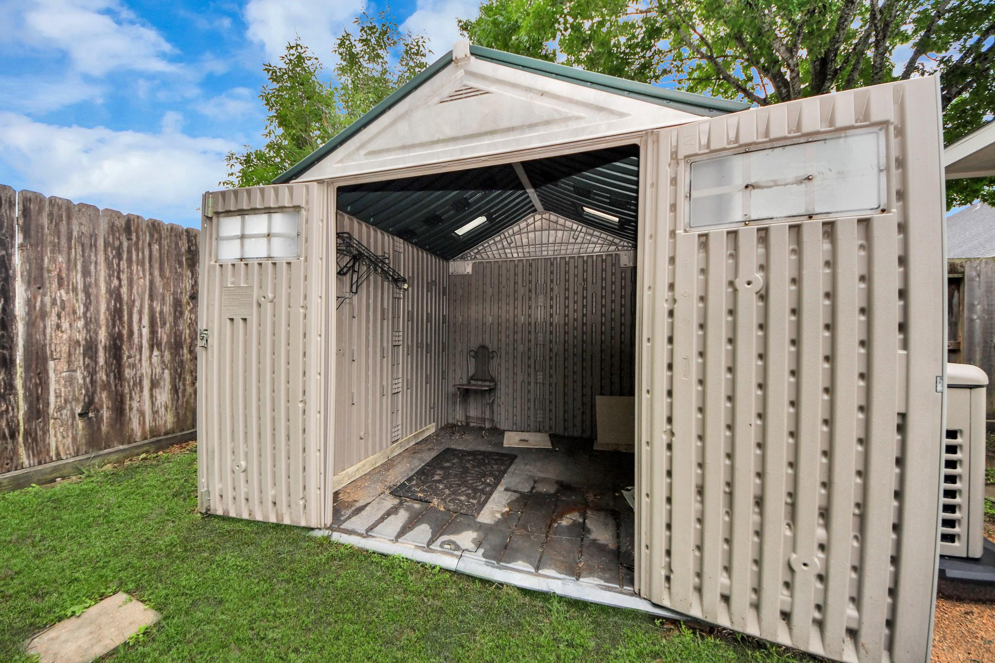 5622 Pinaster Pointe Ln, Spring, TX 77379