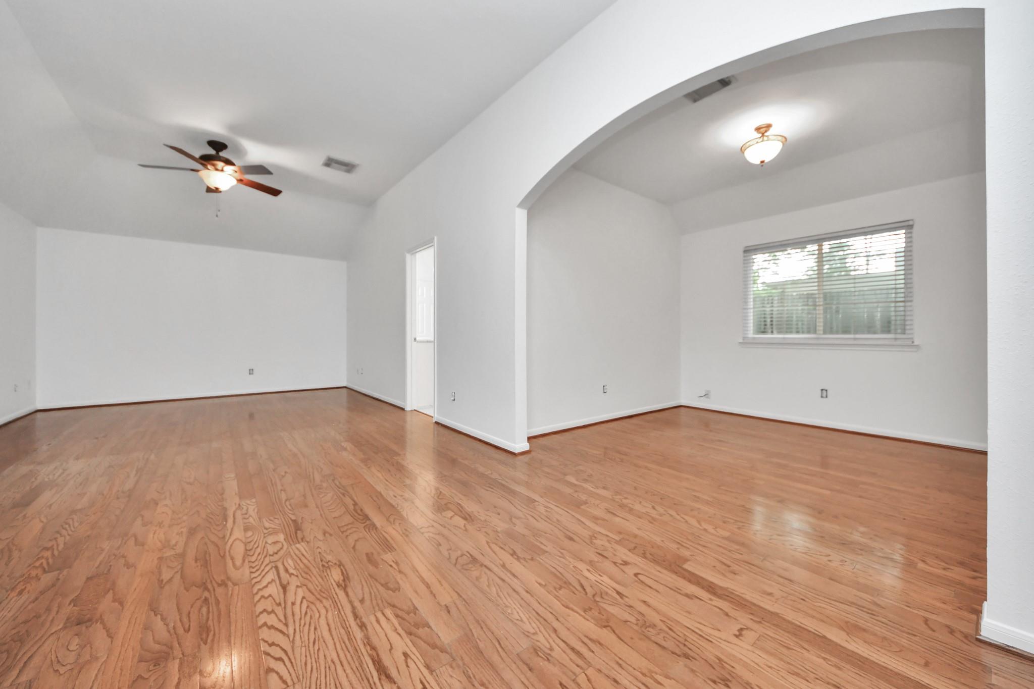 5622 Pinaster Pointe Ln, Spring, TX 77379