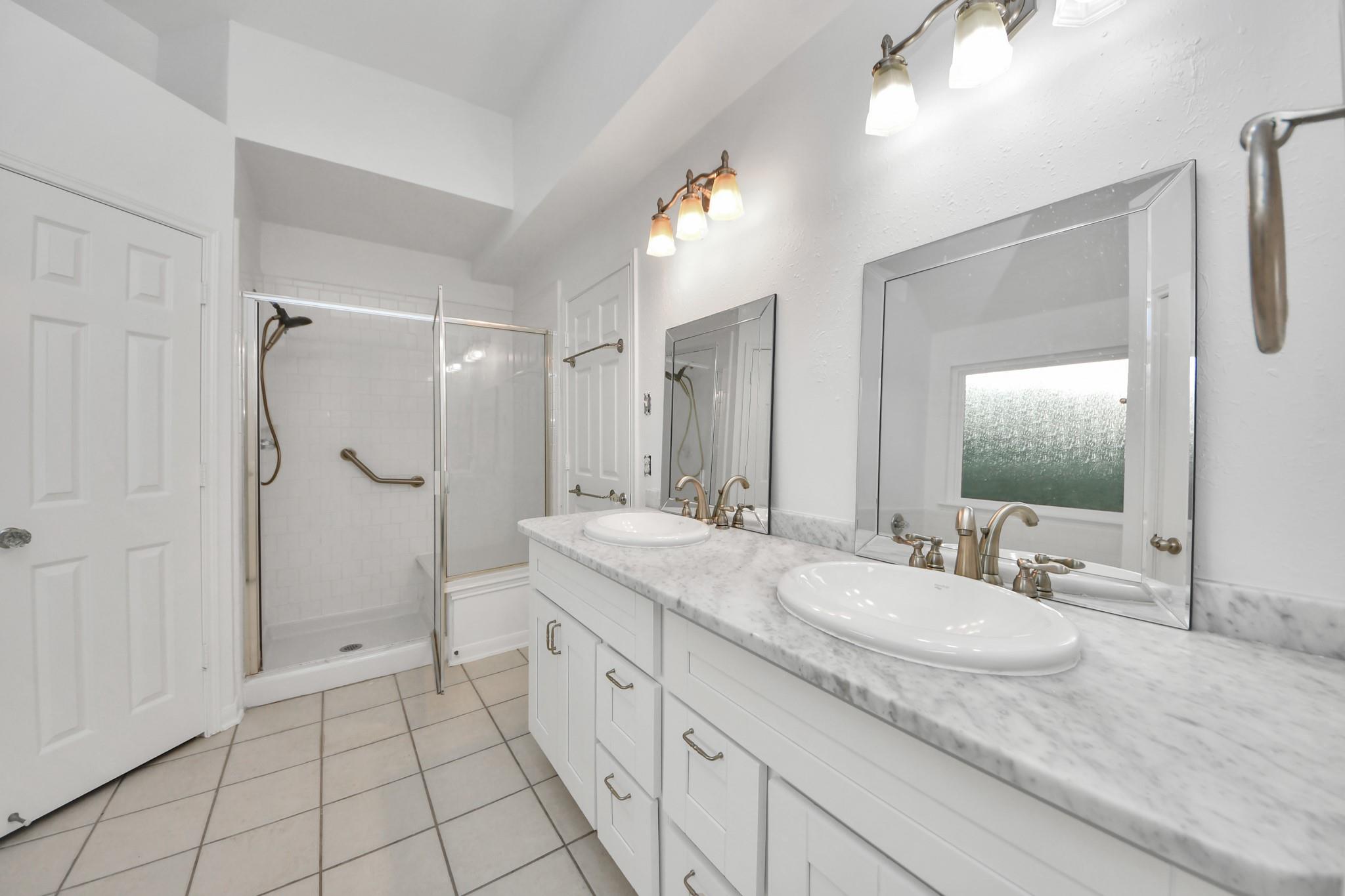 5622 Pinaster Pointe Ln, Spring, TX 77379