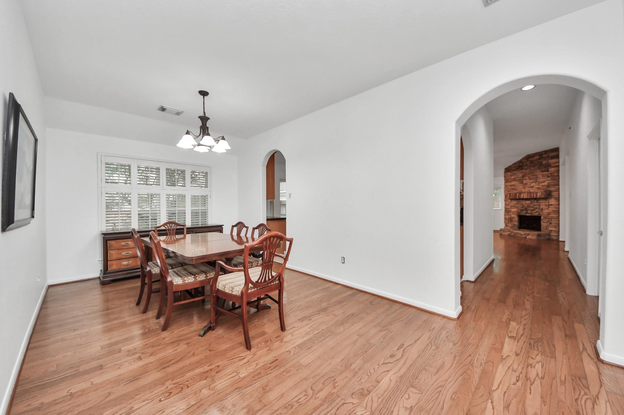 5622 Pinaster Pointe Ln, Spring, TX 77379