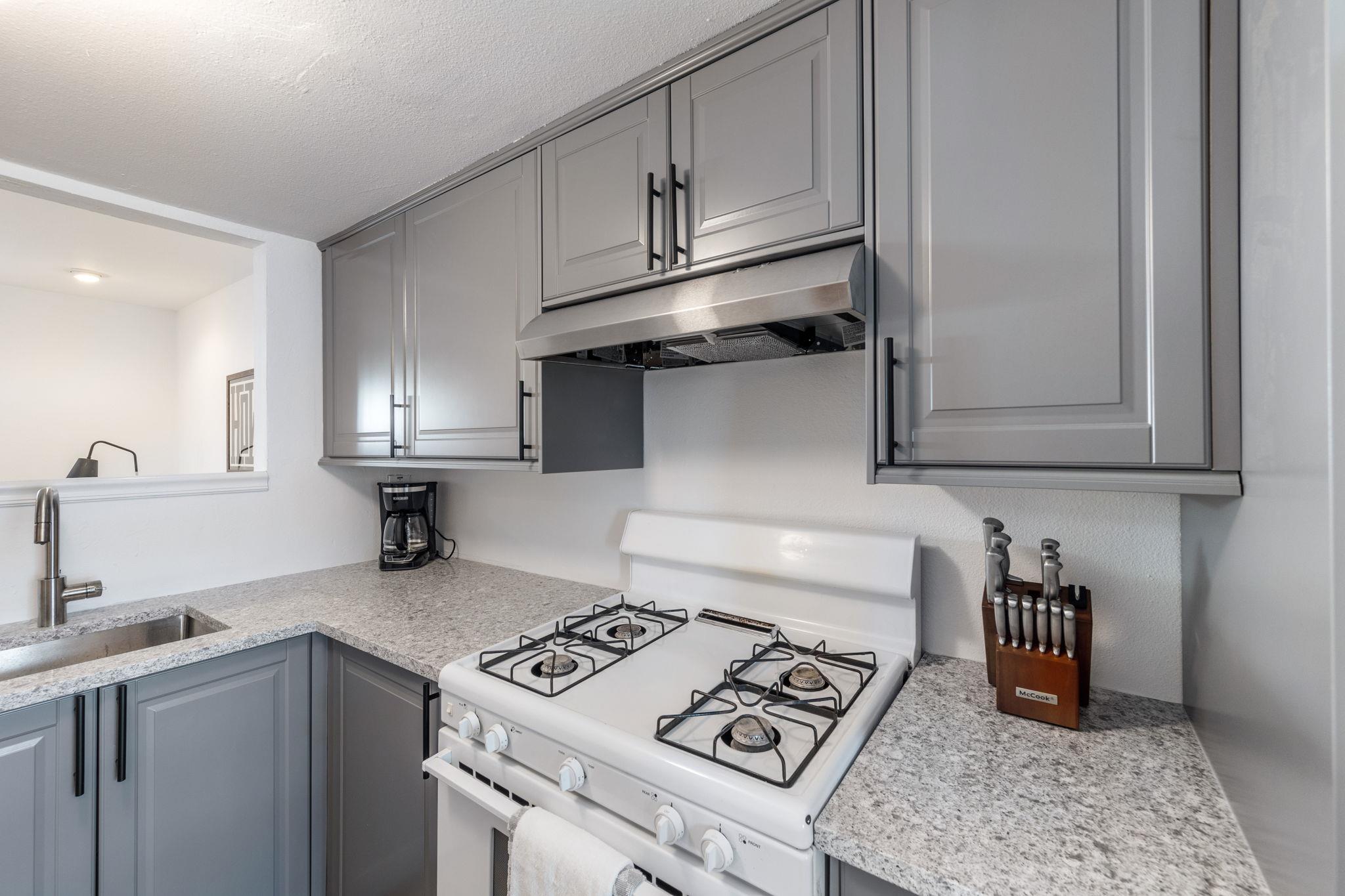 2300 Hancock Dr # 6, Austin, TX 78756