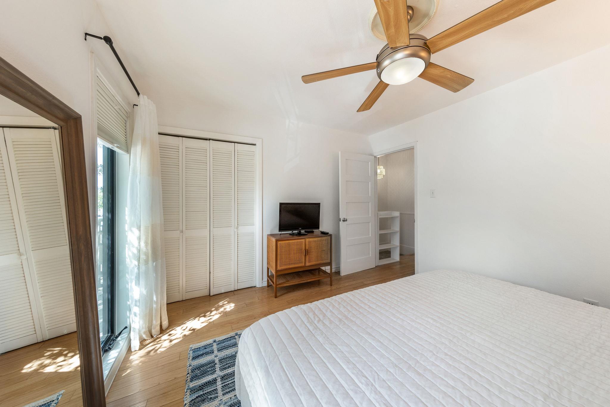 2300 Hancock Dr # 6, Austin, TX 78756