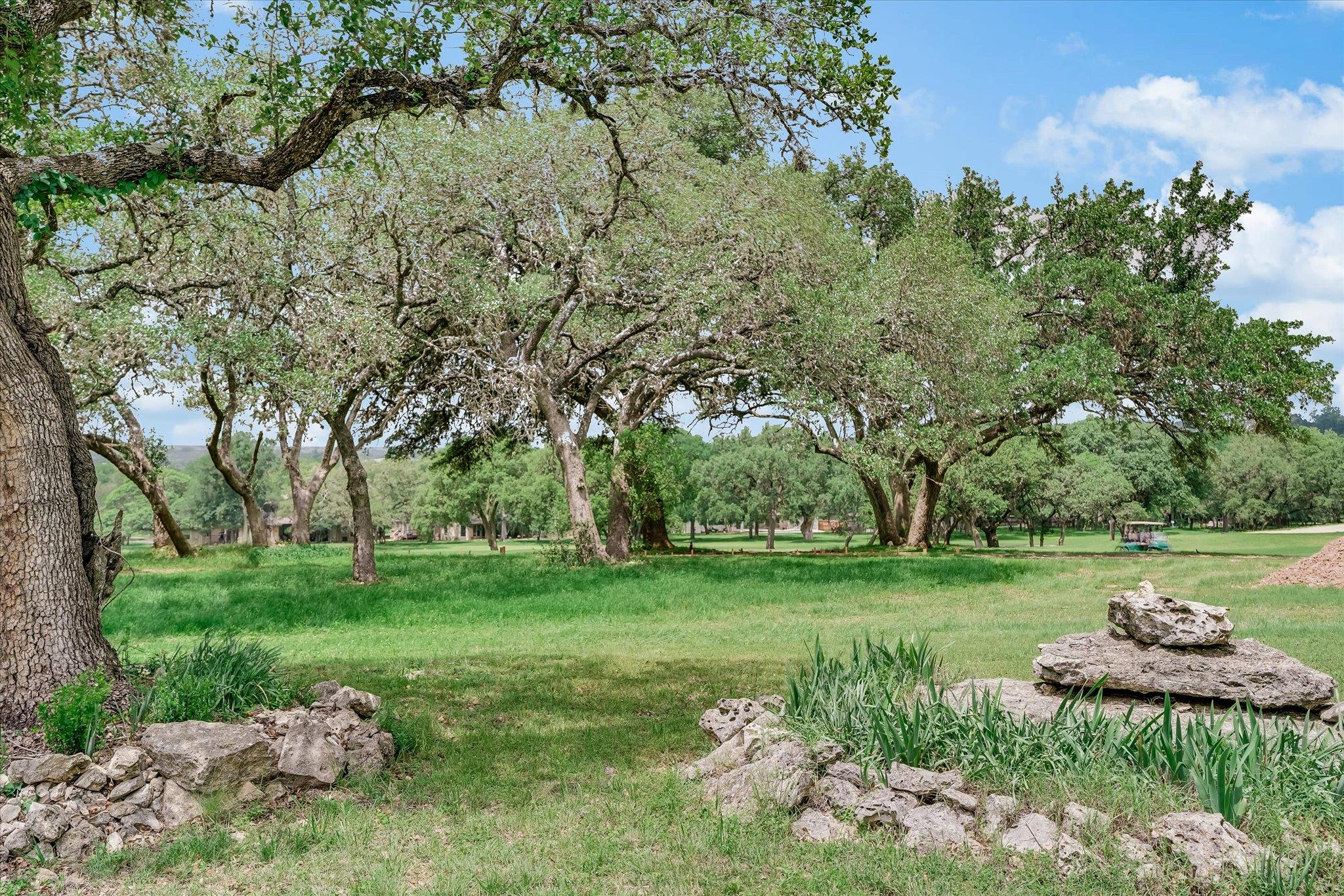 56 Woodcreek Dr, Wimberley, TX 78676